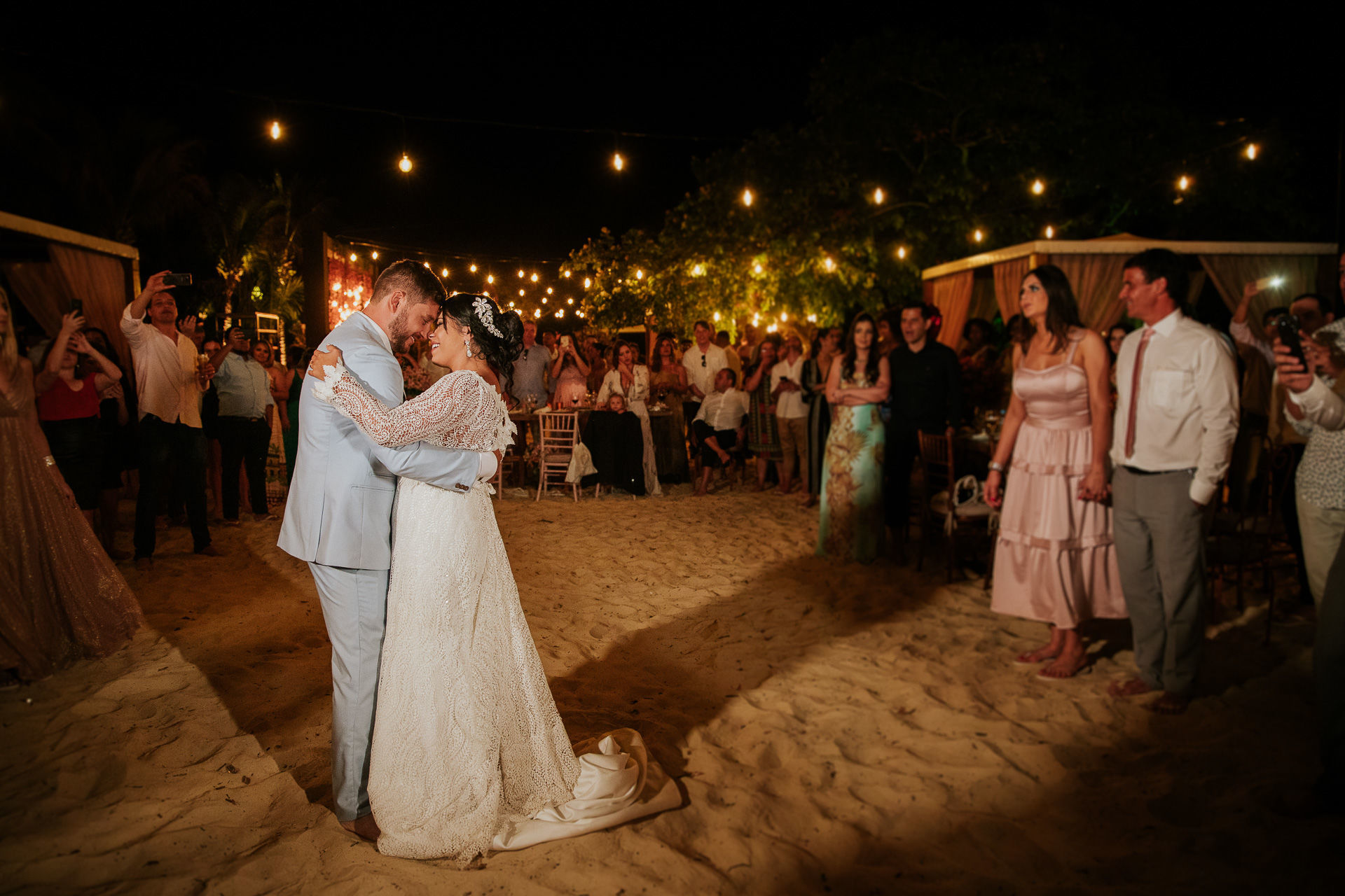 Foto Marília e Adriano - Casamento pé na areia Foto Marília e Adriano - Casamento pé na areia - Imagem 68