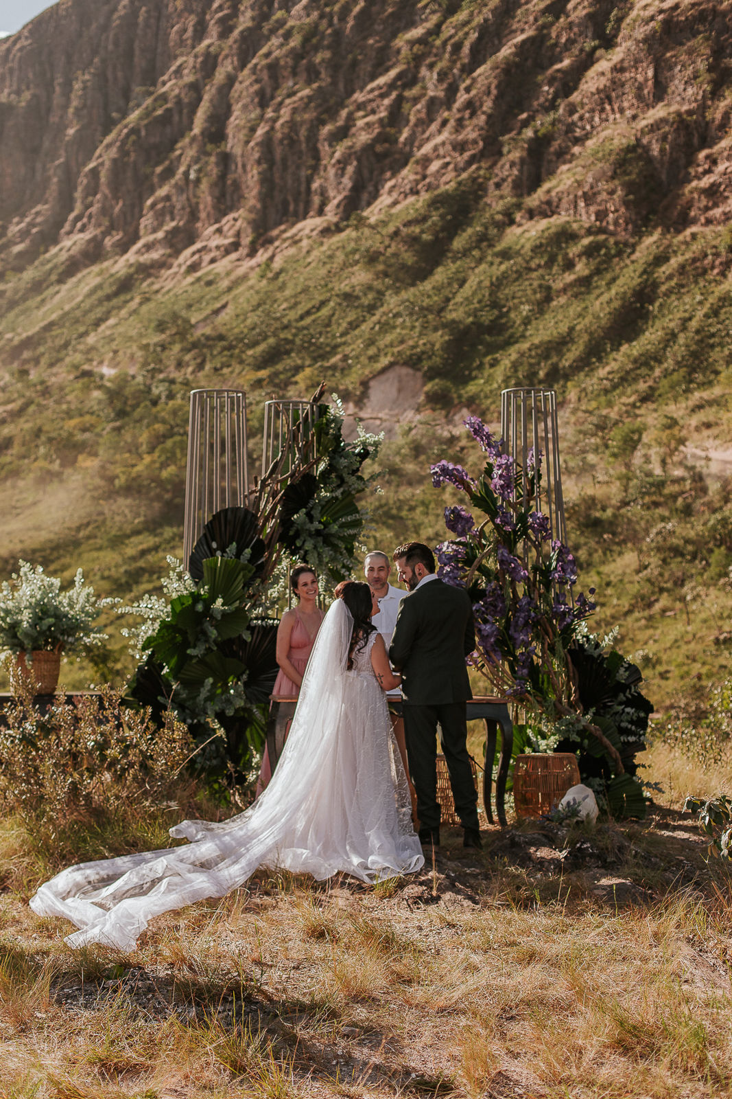 Foto Isa e Patrick Elopment Wedding na Serra da Canastra Foto Isa e Patrick Elopment Wedding na Serra da Canastra - Imagem 65