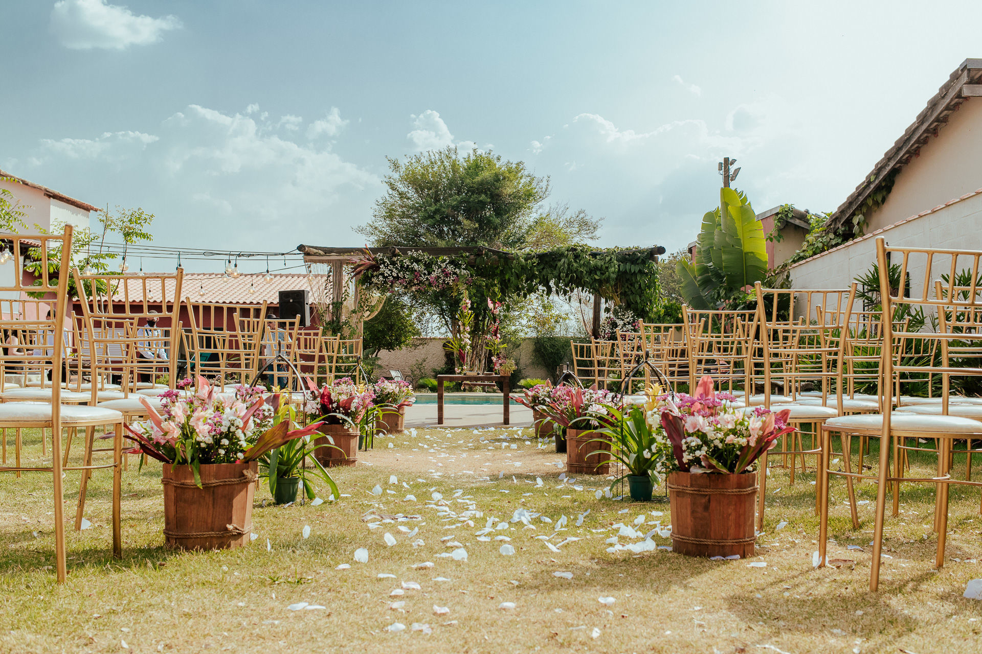 Foto Bruna e Samuel Casamento ao ar Livre Foto Bruna e Samuel Casamento ao ar Livre - Imagem 18
