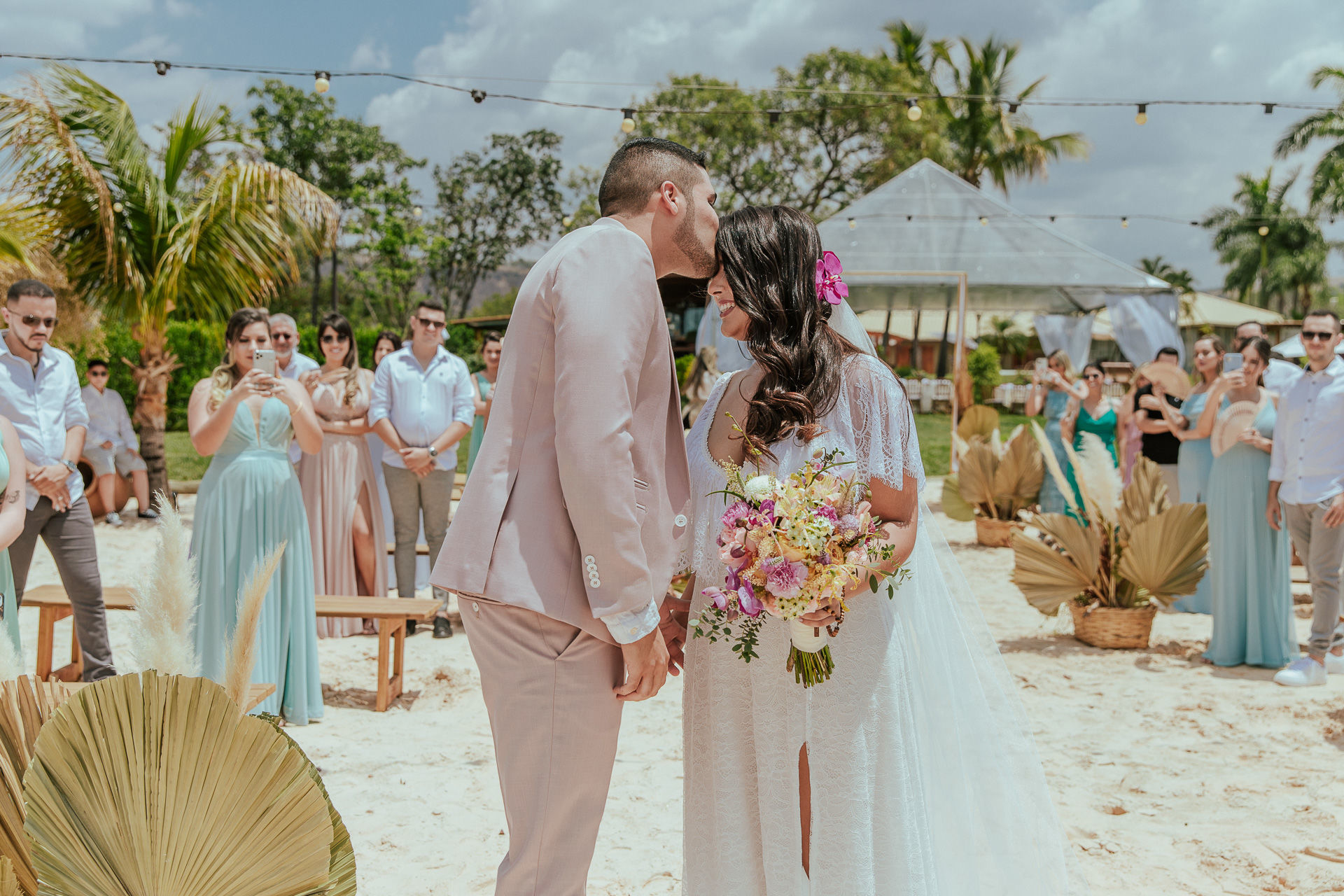 Foto Janaina e Kaique Casamento pé na Areia Foto Janaina e Kaique Casamento pé na Areia - Imagem 23