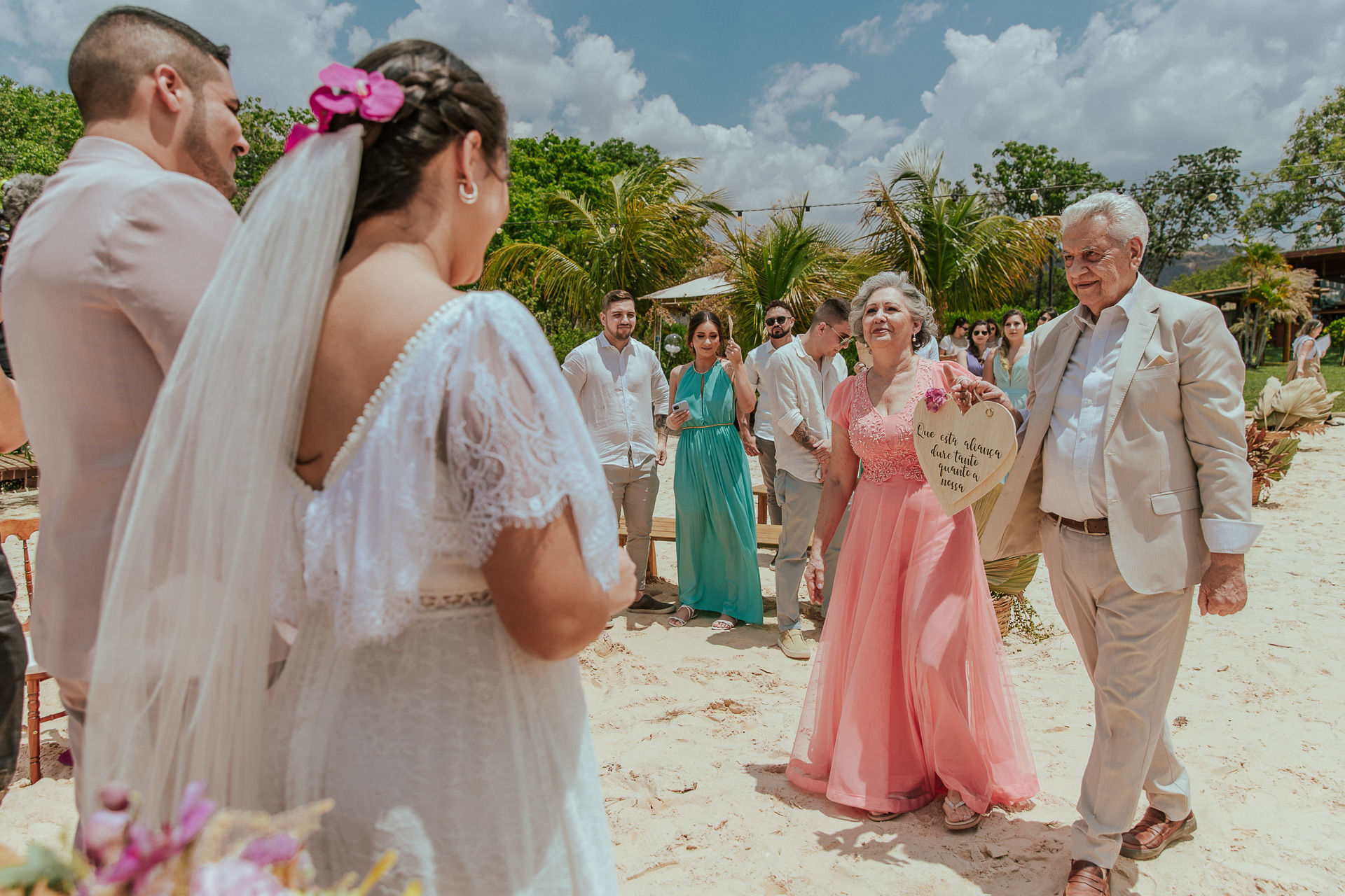Foto Janaina e Kaique Casamento pé na Areia Foto Janaina e Kaique Casamento pé na Areia - Imagem 39