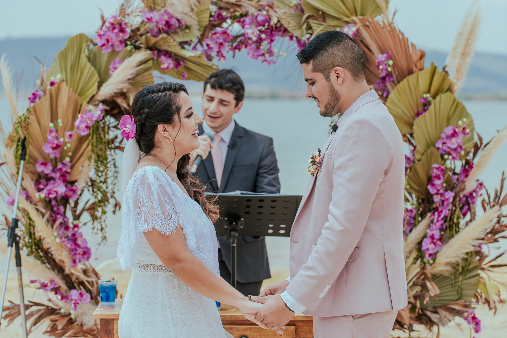 Foto Janaina e Kaique Casamento pé na Areia Foto Janaina e Kaique Casamento pé na Areia - Imagem 28