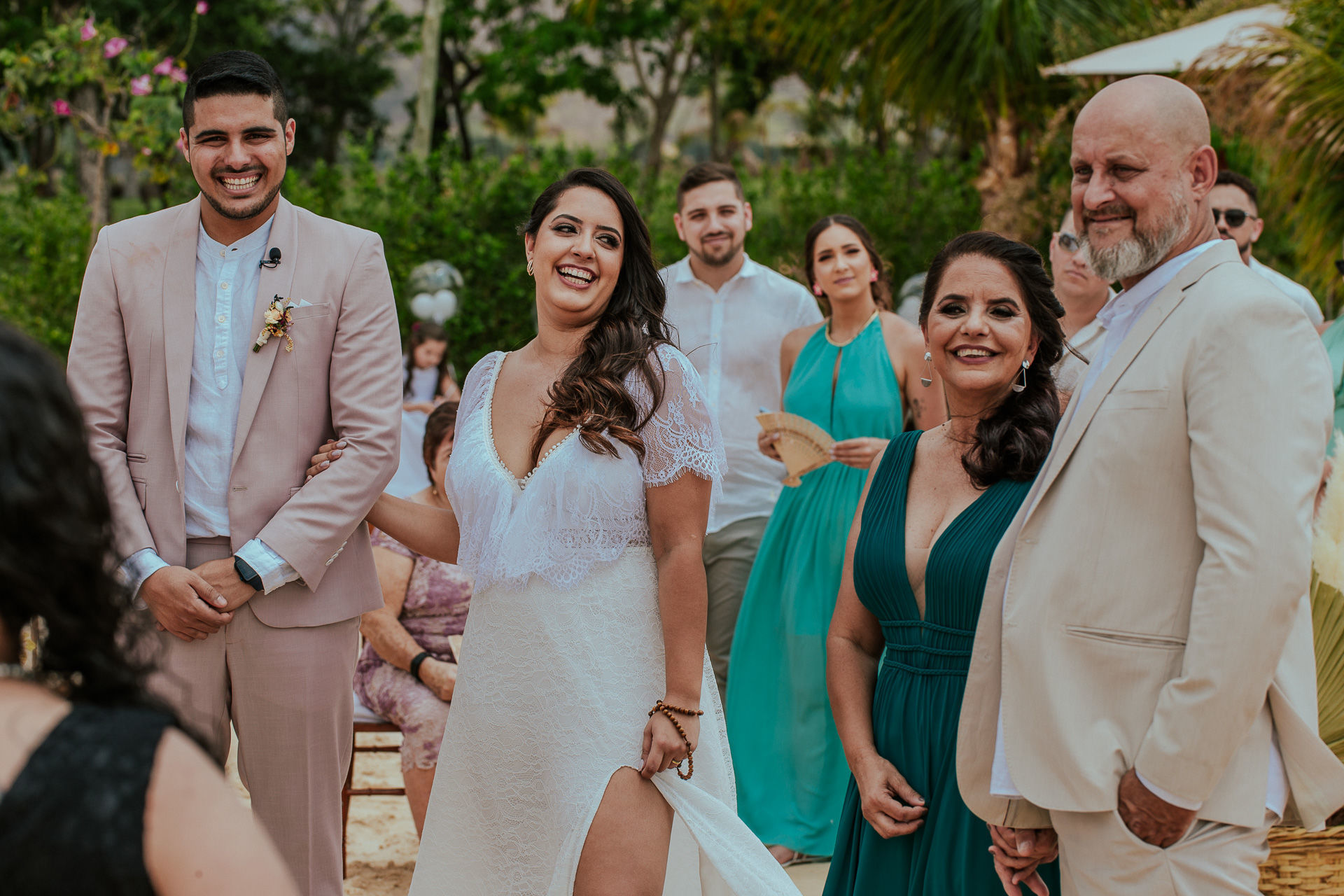 Foto Janaina e Kaique Casamento pé na Areia Foto Janaina e Kaique Casamento pé na Areia - Imagem 43