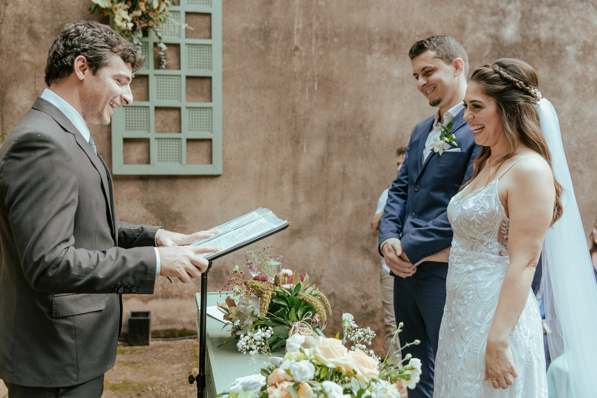 Foto Ana Laura e Luan Casamento em uma Igreja Abandonada Foto Ana Laura e Luan Casamento em uma Igreja Abandonada - Imagem 105