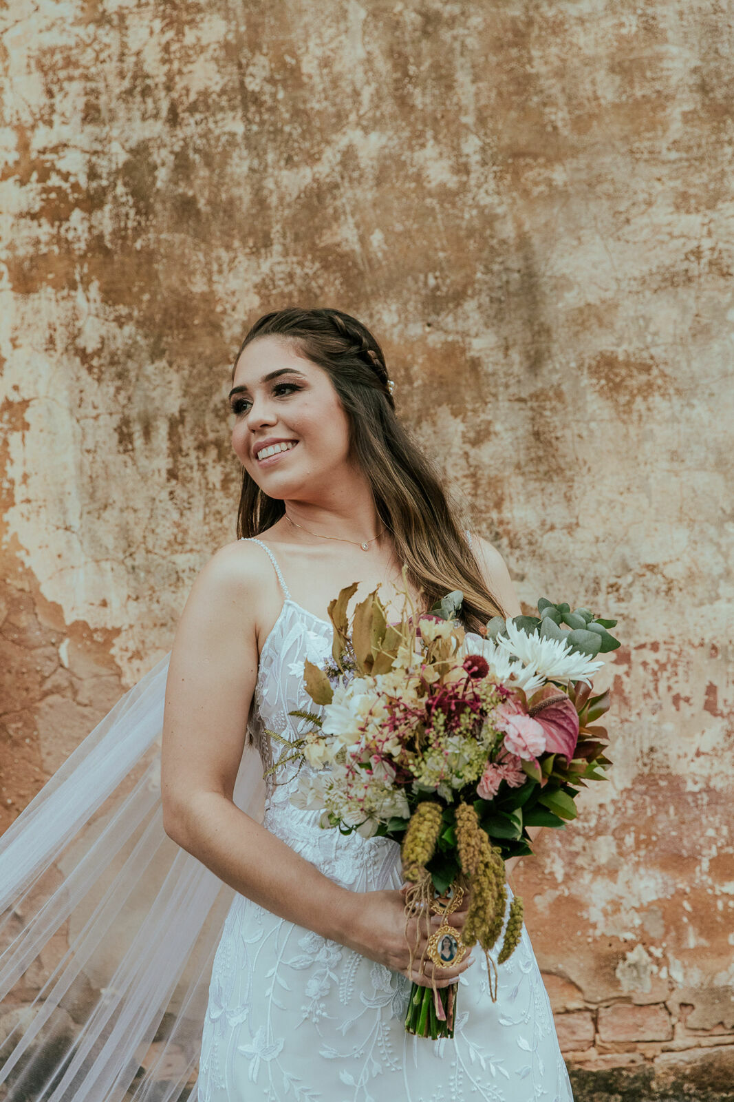 Foto Ana Laura e Luan Casamento em uma Igreja Abandonada Foto Ana Laura e Luan Casamento em uma Igreja Abandonada - Imagem 128