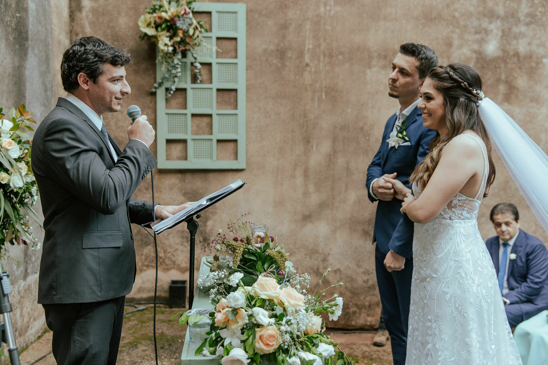 Foto Ana Laura e Luan Casamento em uma Igreja Abandonada Foto Ana Laura e Luan Casamento em uma Igreja Abandonada - Imagem 84