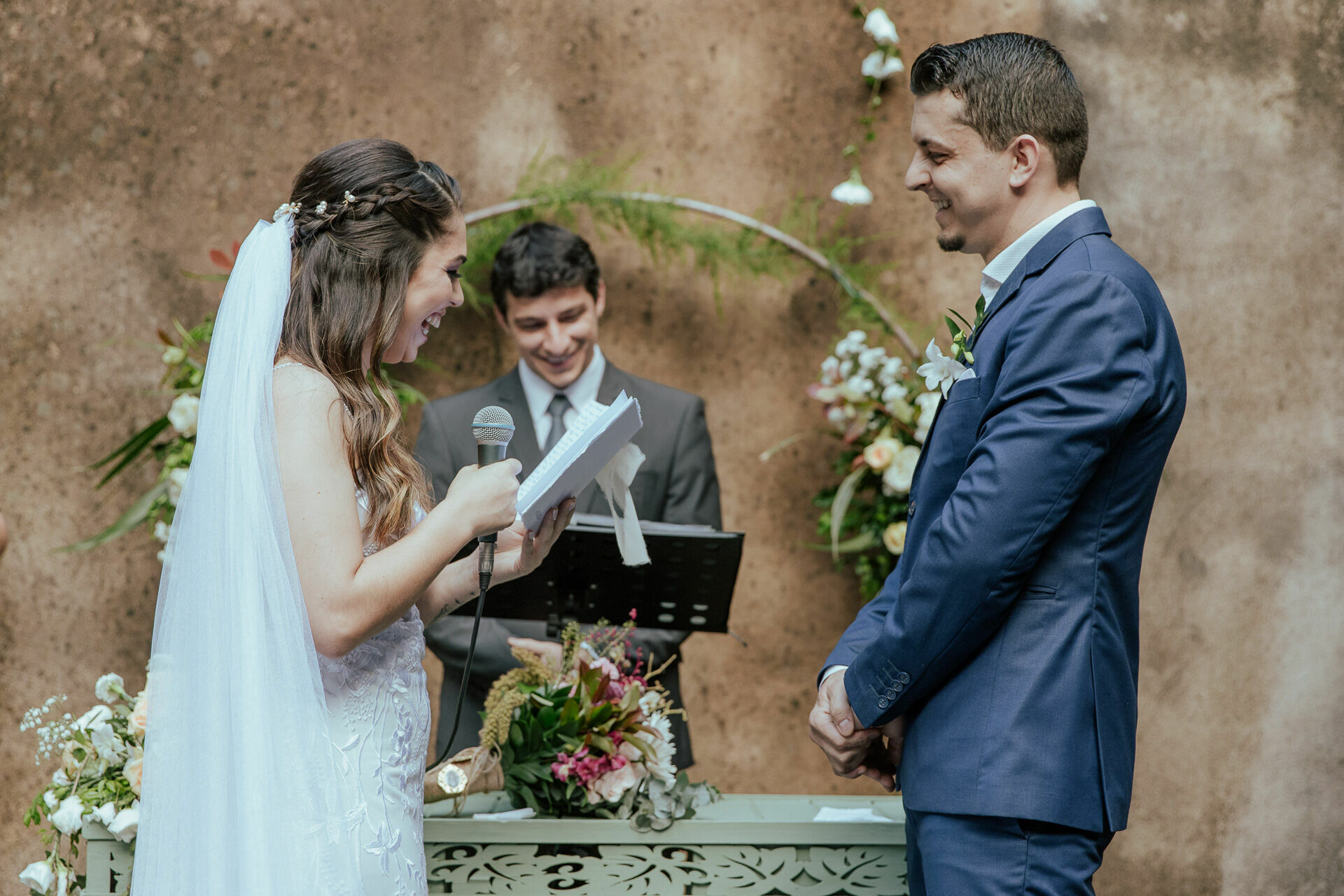 Foto Ana Laura e Luan Casamento em uma Igreja Abandonada Foto Ana Laura e Luan Casamento em uma Igreja Abandonada - Imagem 98