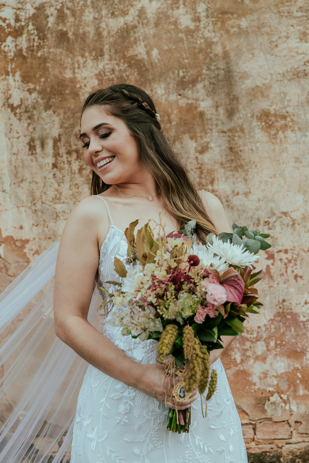 Foto Ana Laura e Luan Casamento em uma Igreja Abandonada Foto Ana Laura e Luan Casamento em uma Igreja Abandonada - Imagem 127