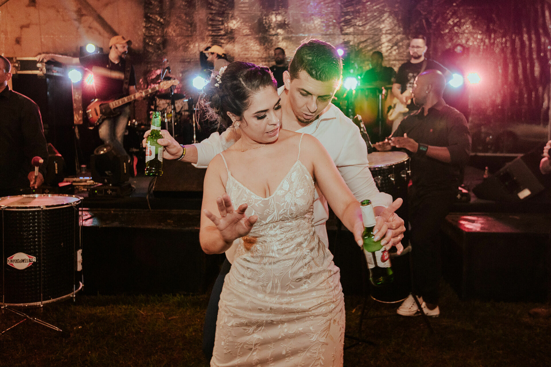 Foto Ana Laura e Luan Casamento em uma Igreja Abandonada Foto Ana Laura e Luan Casamento em uma Igreja Abandonada - Imagem 178