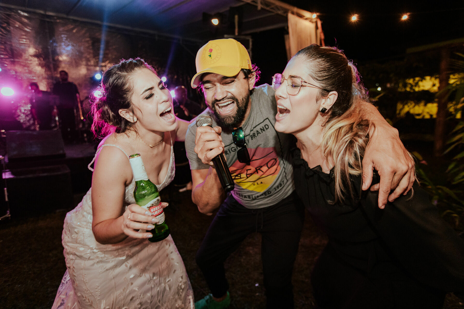Foto Ana Laura e Luan Casamento em uma Igreja Abandonada Foto Ana Laura e Luan Casamento em uma Igreja Abandonada - Imagem 186