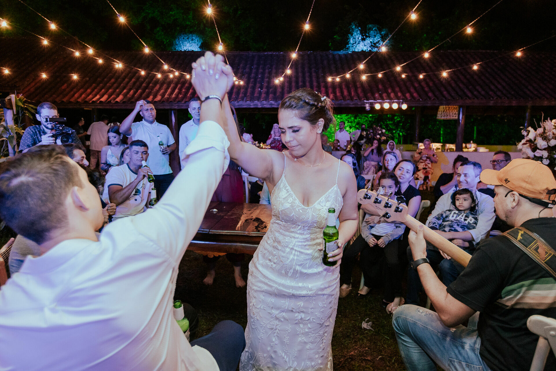 Foto Ana Laura e Luan Casamento em uma Igreja Abandonada Foto Ana Laura e Luan Casamento em uma Igreja Abandonada - Imagem 192