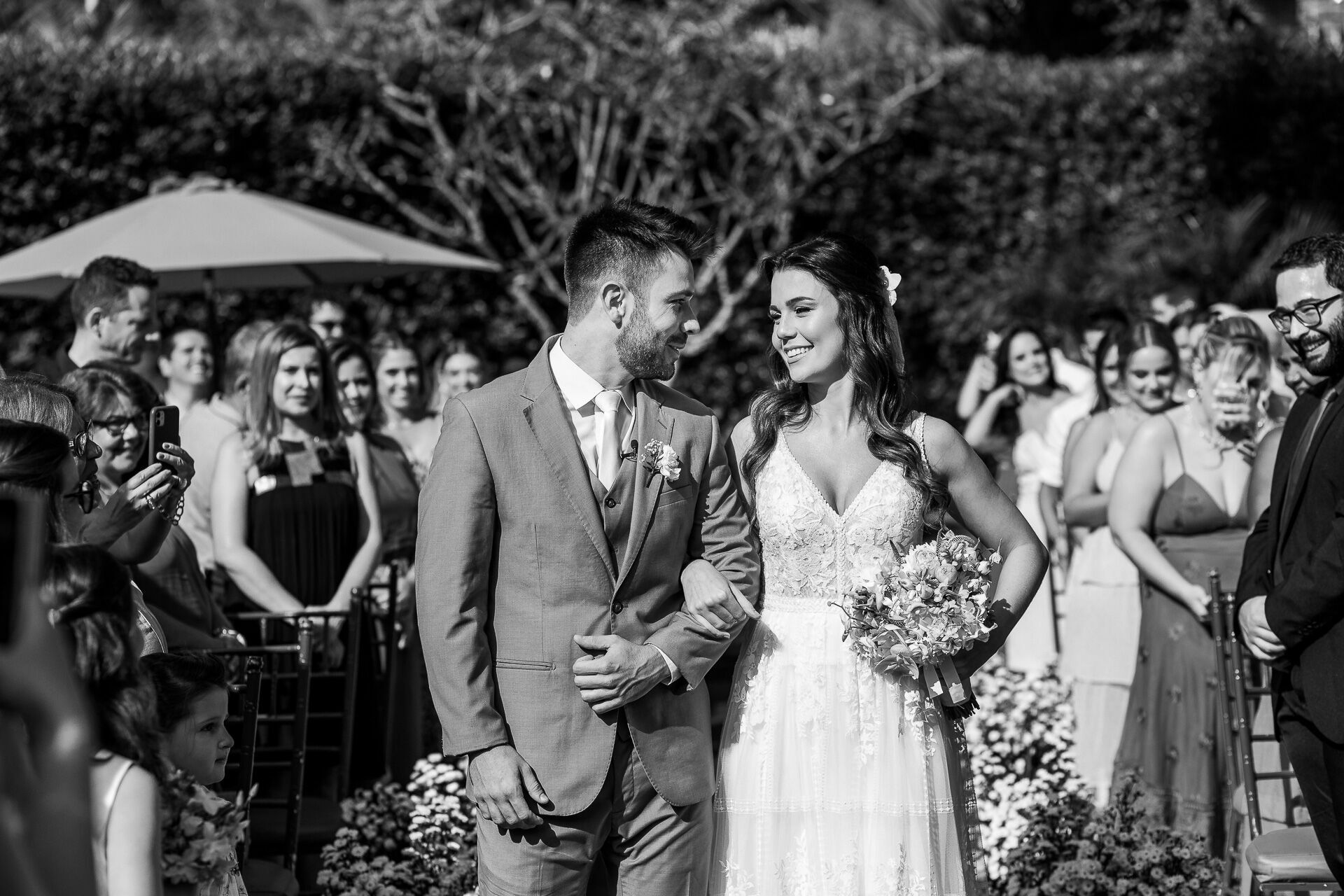 Foto Fernanda e José Casamento ao ar livre Foto Fernanda e José Casamento ao ar livre - Imagem 23
