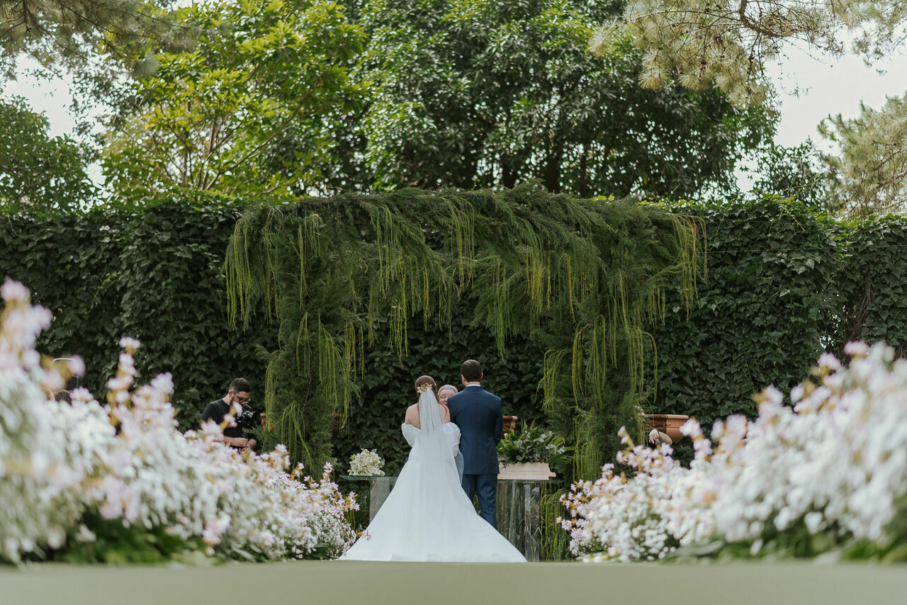 Foto Paula e Caio Casamento ao ar Livre no Villa Casuarina Foto Paula e Caio Casamento ao ar Livre no Villa Casuarina - Imagem 47