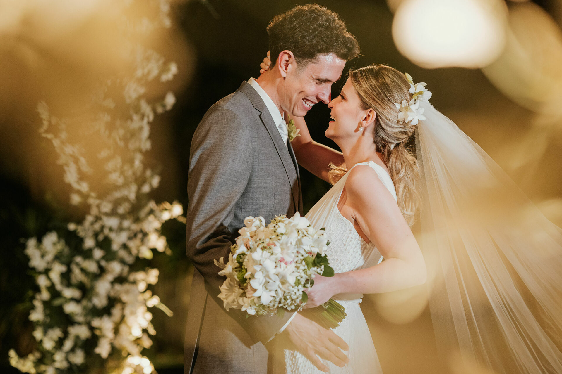 Foto Amanda e Eduardo - Casamento ao ar Livre ao entardecer Foto Amanda e Eduardo - Casamento ao ar Livre ao entardecer - Imagem 246