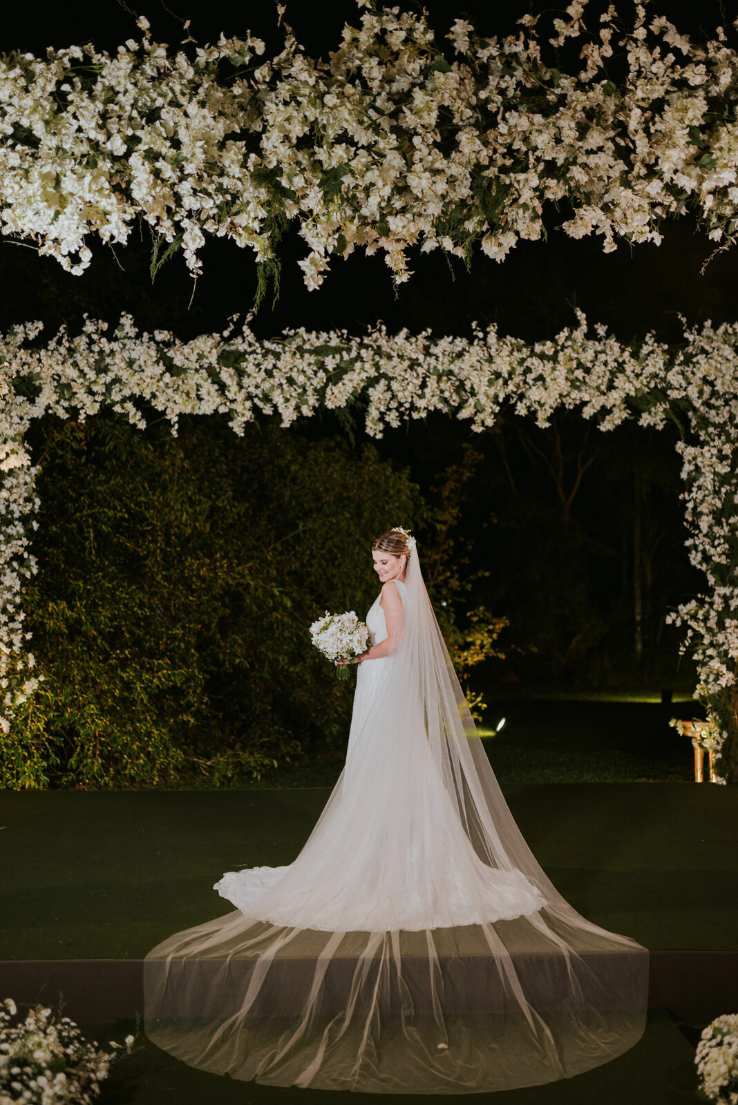 Foto Amanda e Eduardo - Casamento ao ar Livre ao entardecer Foto Amanda e Eduardo - Casamento ao ar Livre ao entardecer - Imagem 239