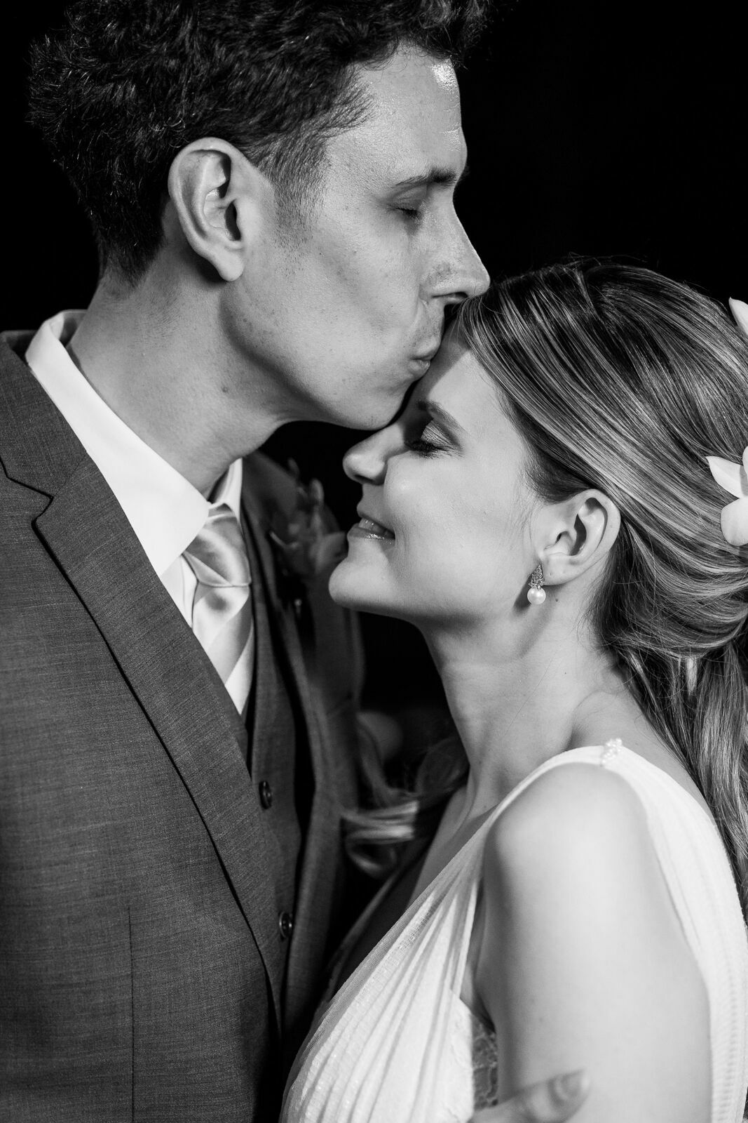 Foto Amanda e Eduardo - Casamento ao ar Livre ao entardecer Foto Amanda e Eduardo - Casamento ao ar Livre ao entardecer - Imagem 250