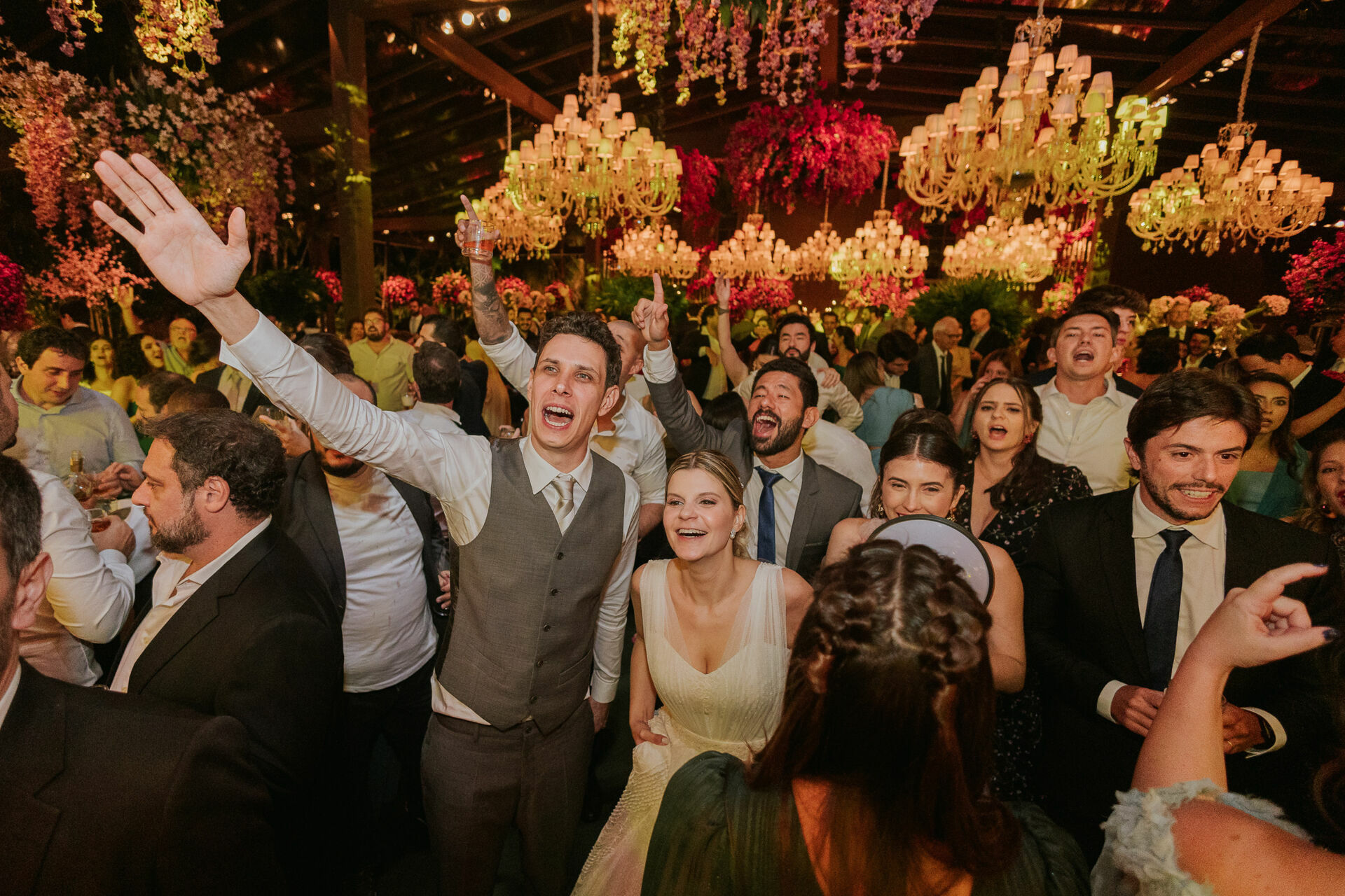 Foto Amanda e Eduardo - Casamento ao ar Livre ao entardecer Foto Amanda e Eduardo - Casamento ao ar Livre ao entardecer - Imagem 295
